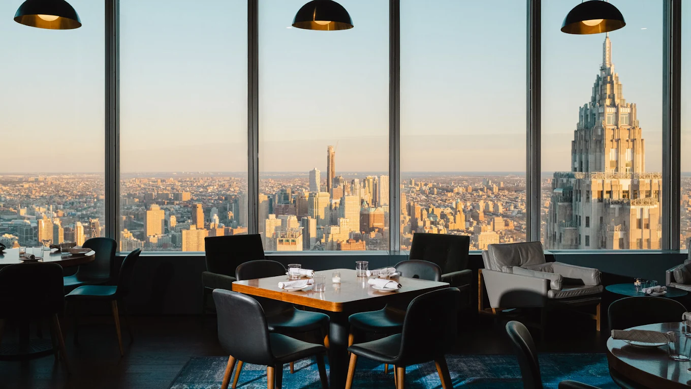 Manhatta dining room at sunset
